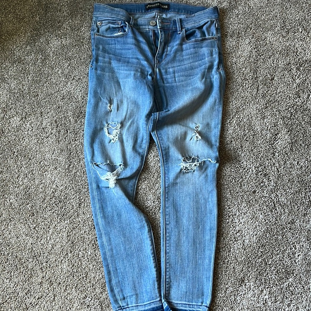 Women’s jeans